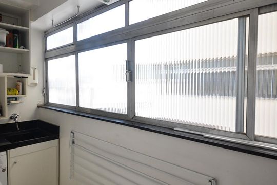 Área de serviço de apartamento à venda com 2 quartos, 90m² em Pinheiros, São Paulo