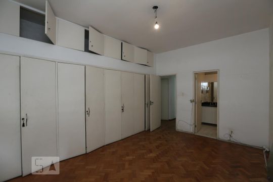 Quarto Suíte 1 de apartamento à venda com 3 quartos, 270m² em Copacabana, Rio de Janeiro