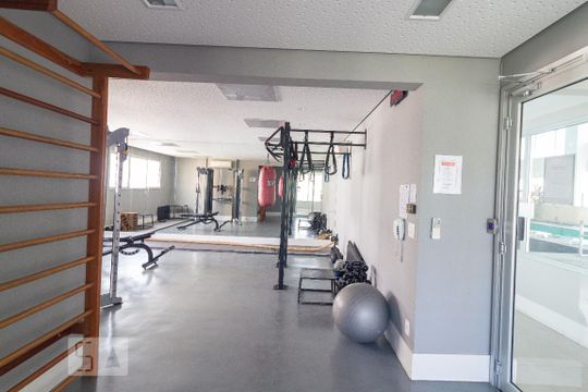 Academia de kitnet/studio para alugar com 1 quarto, 37m² em Brooklin, São Paulo