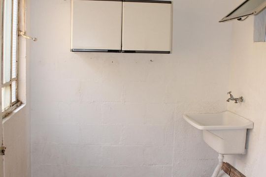 Apartamento à venda com 3 quartos, 56m² em Conjunto Habitacional Padre José de Anchieta, São Paulo