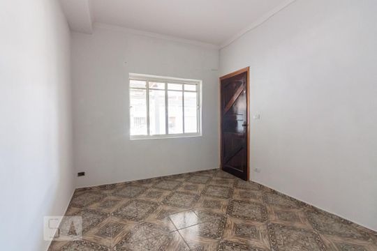 Casa para alugar com 1 quarto, 70m² em Cipava, Osasco