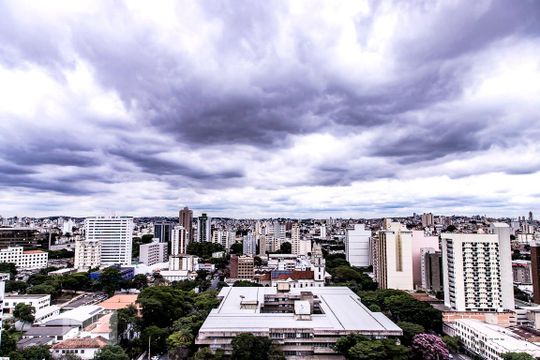 Vista de apartamento para alugar com 1 quarto, 33m² em Barro Preto, Belo Horizonte