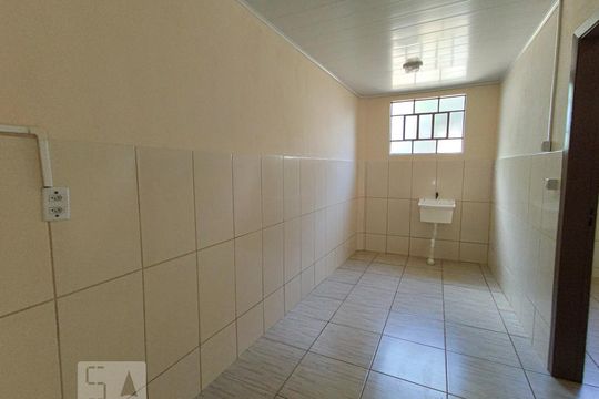 Lavanderia de casa para alugar com 2 quartos, 80m² em Vicentina, São Leopoldo