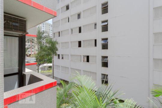 Vista de kitnet/studio para alugar com 1 quarto, 28m² em Consolação, São Paulo
