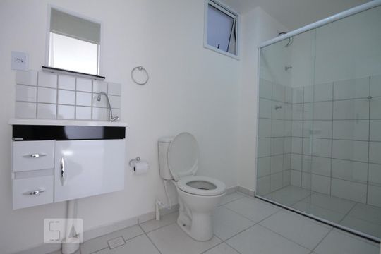 Banheiro de apartamento à venda com 2 quartos, 46m² em Liberdade, São Paulo