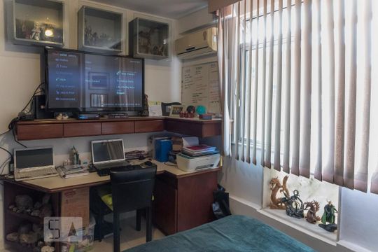 Quarto 1 de apartamento à venda com 2 quartos, 52m² em Tijuca, Rio de Janeiro