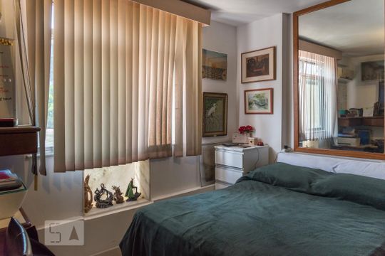 Quarto 1 de apartamento à venda com 2 quartos, 52m² em Tijuca, Rio de Janeiro
