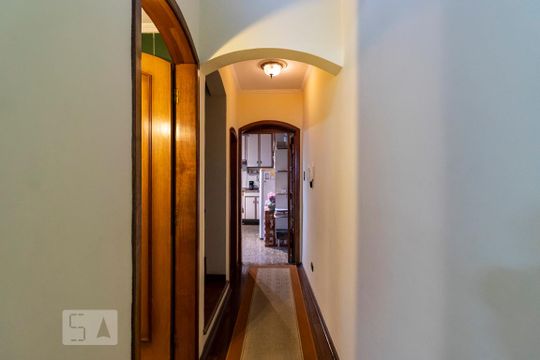 1o. Andar - Sala de casa à venda com 3 quartos, 337m² em Jardim Maria Estela, São Paulo