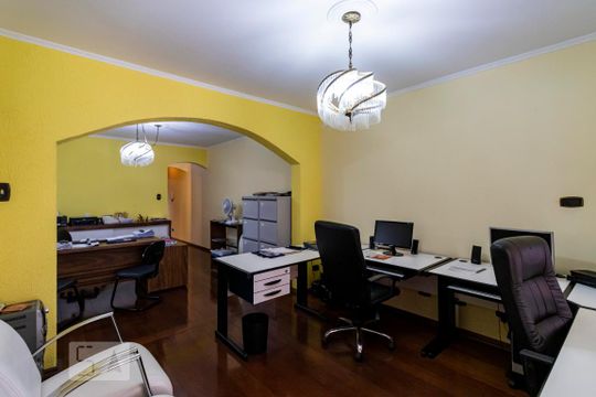 1o. Andar - Sala de casa à venda com 3 quartos, 337m² em Jardim Maria Estela, São Paulo