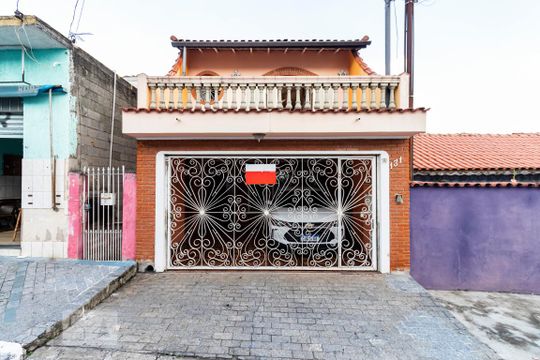 Fachada da Residência de casa à venda com 3 quartos, 337m² em Jardim Maria Estela, São Paulo