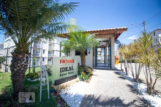 fachada de apartamento para alugar com 3 quartos, 60m² em Vila Marieta, Campinas