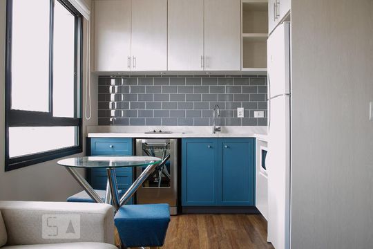 Sala de apartamento à venda com 1 quarto, 50m² em Alto da Rua Xv, Curitiba