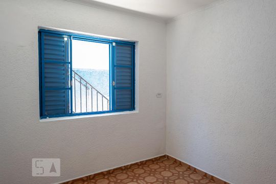 Casa 1 - Quarto 1 de casa à venda com 4 quartos, 250m² em Vila Antonieta, São Paulo