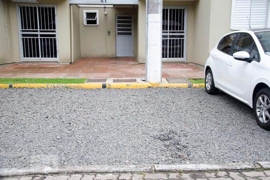 Apartamento à venda com 2 quartos, 52m² em Olaria, Canoas