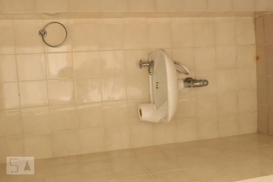 Banheiro - Torneira Área comum -  de apartamento para alugar com 2 quartos, 75m² em Icaraí, Niterói
