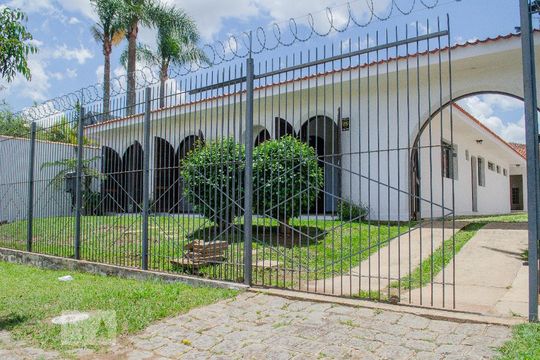 Fachada de casa à venda com 4 quartos, 264m² em Jardim Botânico, Curitiba