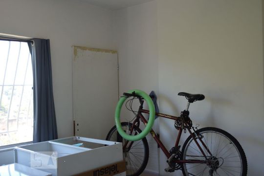 Quarto 1 de apartamento à venda com 2 quartos, 98m² em Engenhoca, Niterói