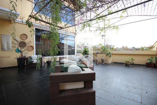 Área externa de casa para alugar com 5 quartos, 850m² em Setor Habitacional Samambaia (taguatinga), Brasília
