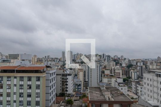 Vista do Quarto 1 de apartamento para alugar com 2 quartos, 80m² em Alto Barroca, Belo Horizonte
