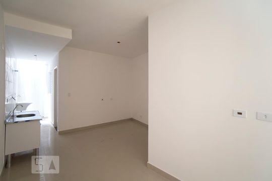 Sala e cozinha de kitnet/studio à venda com 1 quarto, 32m² em Vila Matilde, São Paulo