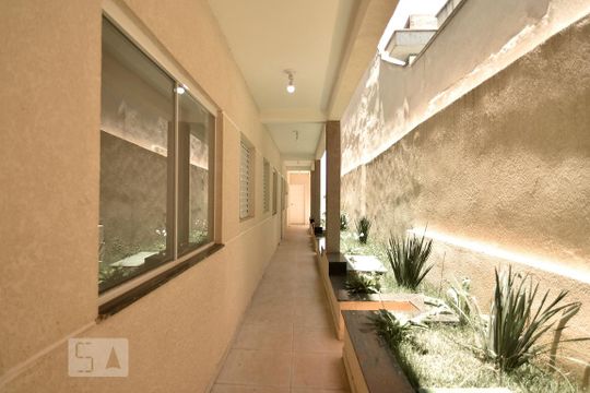 Vista do piso térreo de kitnet/studio para alugar com 1 quarto, 32m² em Vila Matilde, São Paulo