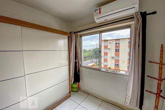 Dormitório de apartamento para alugar com 1 quarto, 50m² em Centro, São Leopoldo