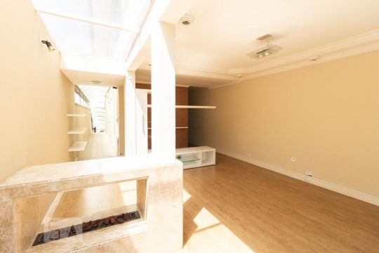 Sala de casa para alugar com 3 quartos, 350m² em Parque Sao Domingos, São Paulo