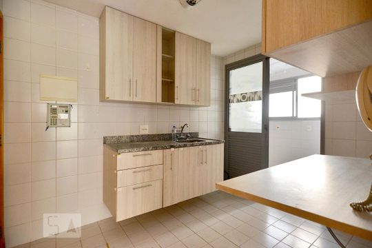 Cozinha e Área de Serviço de apartamento à venda com 3 quartos, 88m² em Vila Leopoldina, São Paulo