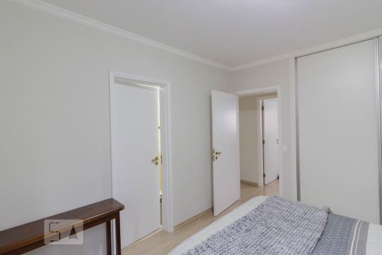 Suíte de apartamento para alugar com 2 quartos, 95m² em Cerqueira César, São Paulo