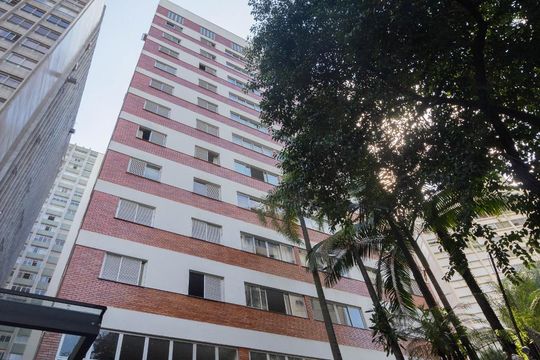 Fachada de apartamento para alugar com 2 quartos, 95m² em Cerqueira César, São Paulo