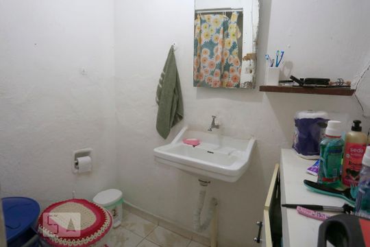 Banheiro de casa à venda com 1 quarto, 125m² em Vila São Francisco (zona Sul), São Paulo