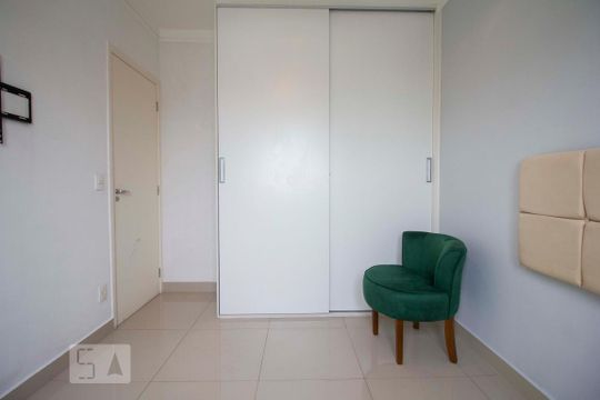 Quarto de apartamento à venda com 1 quarto, 61m² em Vila Andrade, São Paulo