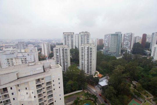 Vista da varanda de apartamento à venda com 1 quarto, 61m² em Vila Andrade, São Paulo