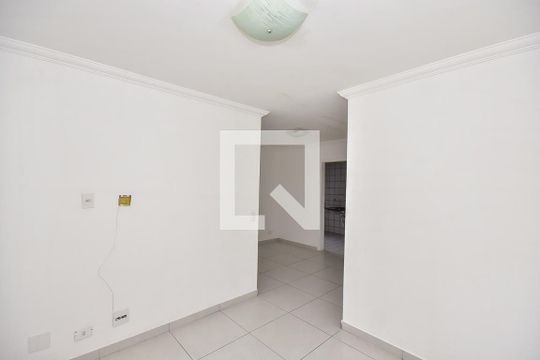Sala de apartamento à venda com 3 quartos, 76m² em Jardim Ampliação, São Paulo
