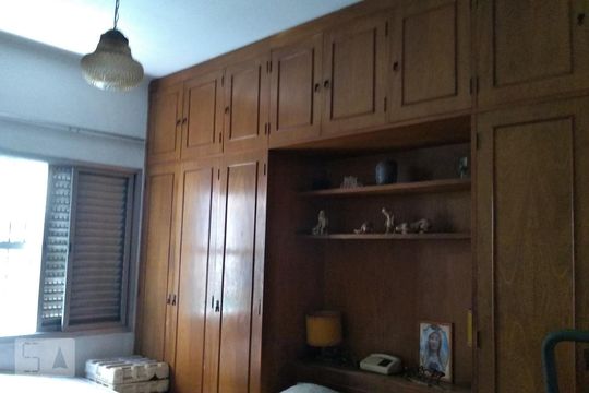 Quarto 1 de casa à venda com 2 quartos, 230m² em Bom Retiro, São Paulo