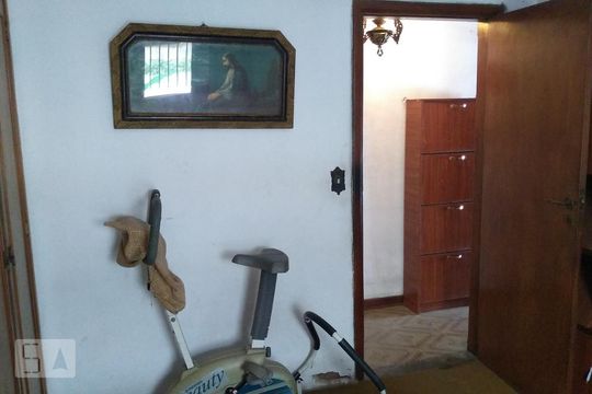 Quarto 1 de casa à venda com 2 quartos, 230m² em Bom Retiro, São Paulo