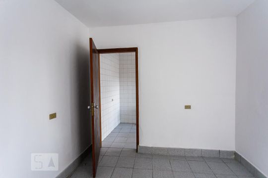Quarto de casa para alugar com 1 quarto, 42m² em Jaguaré, São Paulo
