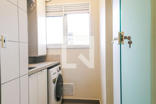 Área de Serviço de apartamento à venda com 3 quartos, 69m² em Vila Andrade, São Paulo
