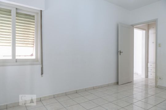 Quarto de apartamento para alugar com 1 quarto, 60m² em Aparecida, Santos