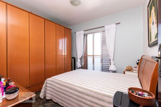 Quarto 1 de casa à venda com 5 quartos, 235m² em Jardim Nordeste, São Paulo