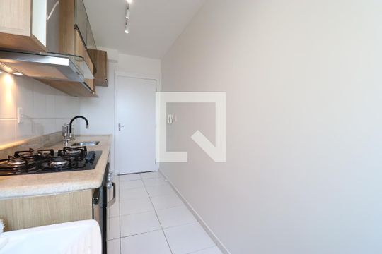 Cozinha e Área de Serviço de apartamento à venda com 2 quartos, 42m² em Água Branca, São Paulo