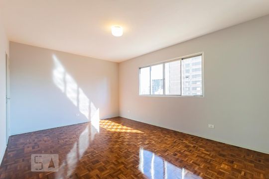 Apartamento para alugar com 3 quartos, 75m² em Aclimação, São Paulo