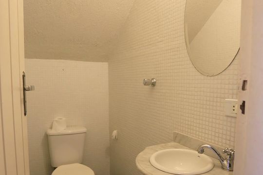 Lavabo de casa à venda com 3 quartos, 145m² em Jardim Aeroporto, São Paulo