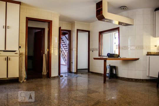 Cozinha de casa à venda com 6 quartos, 620m² em Jardim Brasil (zona Norte), São Paulo