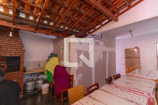Churrasqueira de casa para alugar com 5 quartos, 175m² em Parque Cruzeiro do Sul, São Paulo