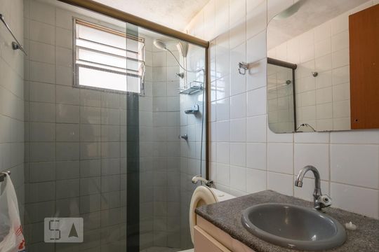 Banheiro de apartamento à venda com 2 quartos, 70m² em Jardim América, Belo Horizonte