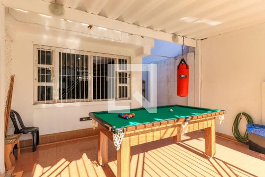 Garagem de casa à venda com 3 quartos, 180m² em Brooklin Paulista, São Paulo