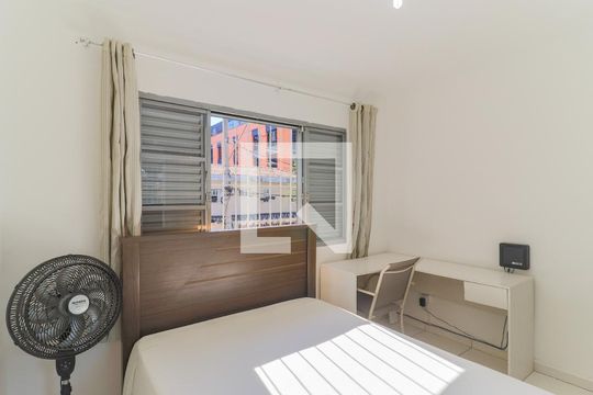 Quarto 1 de casa à venda com 3 quartos, 180m² em Brooklin Paulista, São Paulo