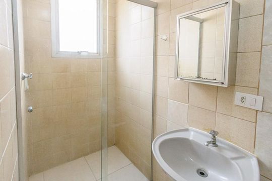 Banheiro de kitnet/studio à venda com 1 quarto, 36m² em Centro, Campinas