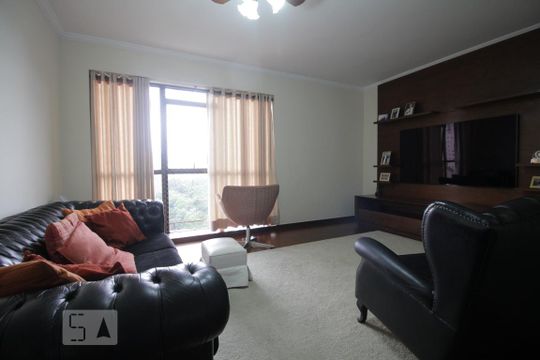 Sala de apartamento para alugar com 4 quartos, 290m² em Vila Suzana, São Paulo